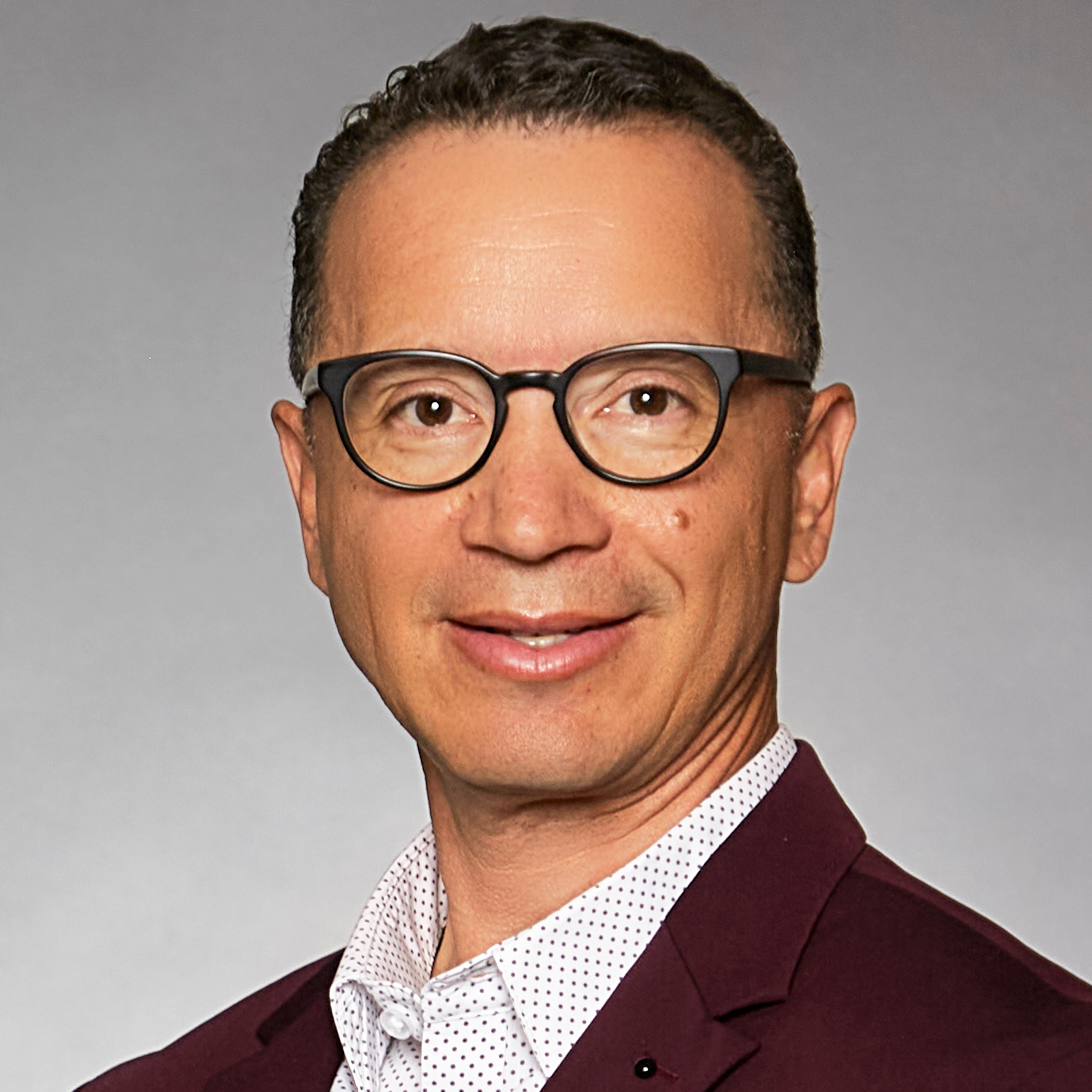 Dean Silva headshot, Santa Fe, NM