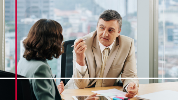 Man and woman having a discussion, Navigating Market Turbulence